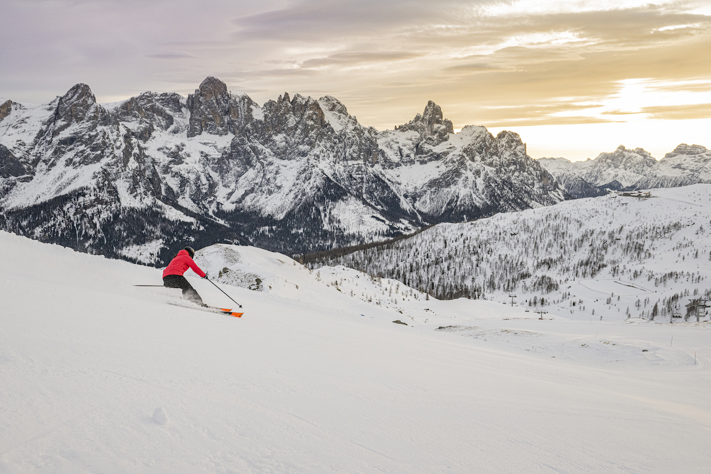 Sciare con Dolomiti Superski